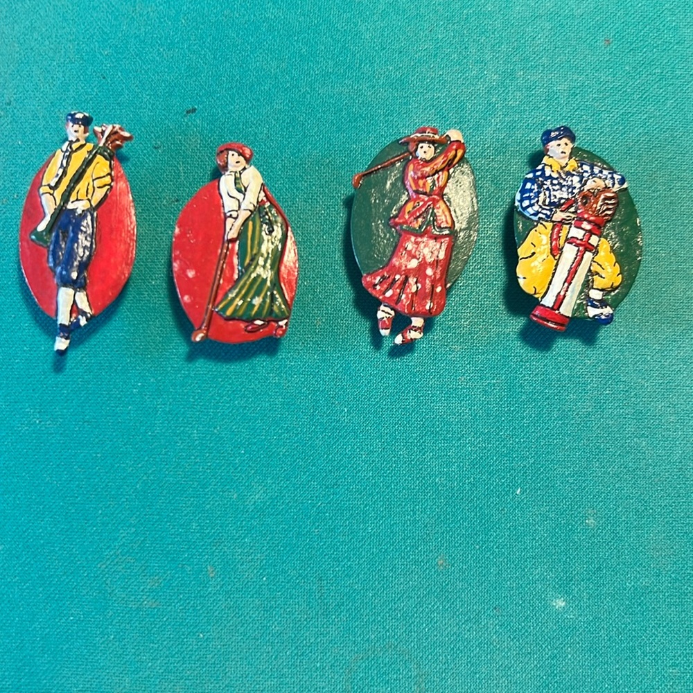 Golf buttons covers
